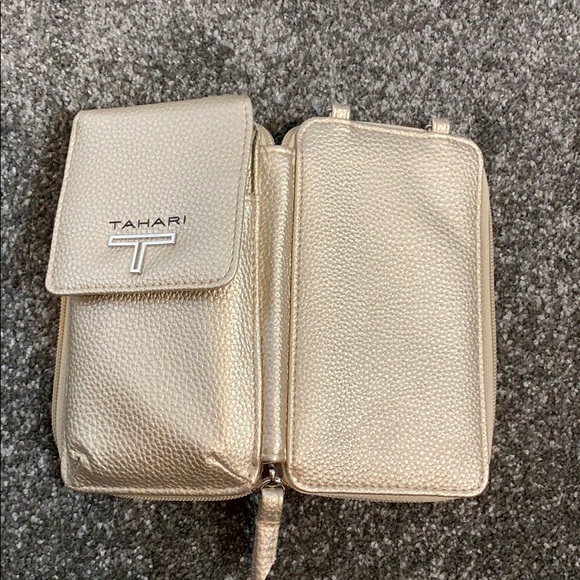 NWOT Tahari Crossbody Mini Bag - Picture 7 of 13